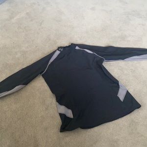 Under armour cold gear undershirt